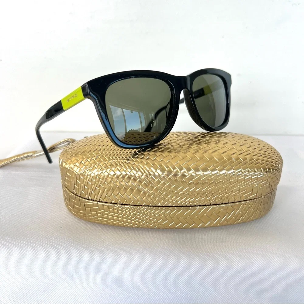 ETRO ET632S 010 Black Cat Eye Style Lenses Black Neon Green Frame Sunglasses